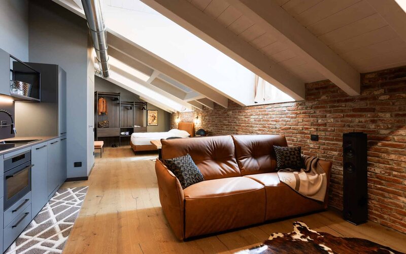 AR Suites & Art, camera principale