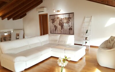 Donizetti Royal — interno camera