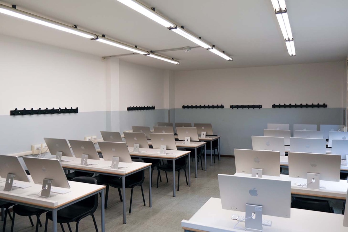 Aula di disegno per la moda