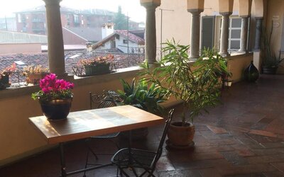 L'Angolo del Poeta — interno camera