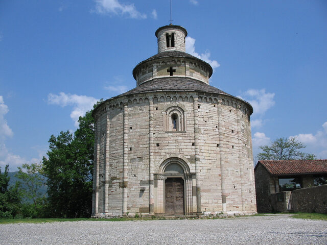 Rotonda di San Tomè, capolavoro romanico ad Almenno San Bartolomeo