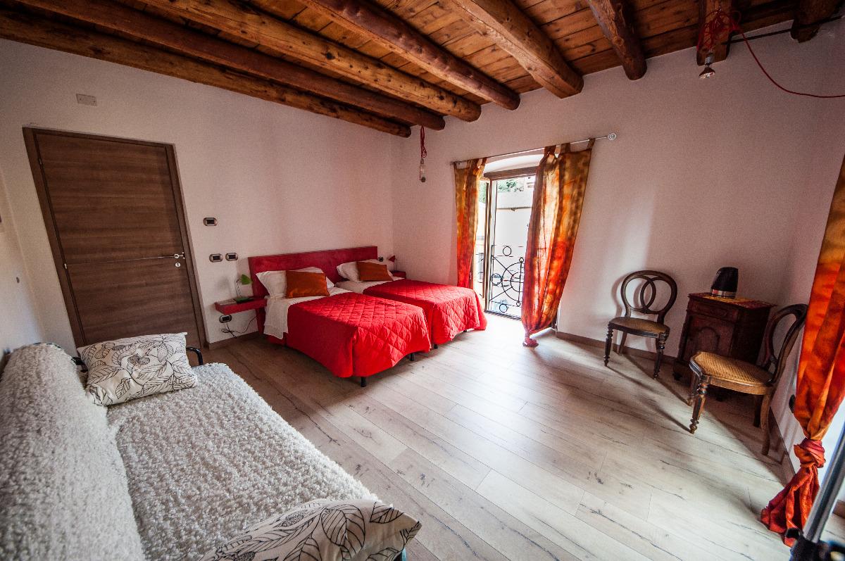 B&B Santa Lucia Bergamo, bed and breakfast in via Garibaldi
