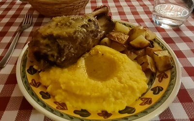 Volta in mattoni a vista nella sala storica
